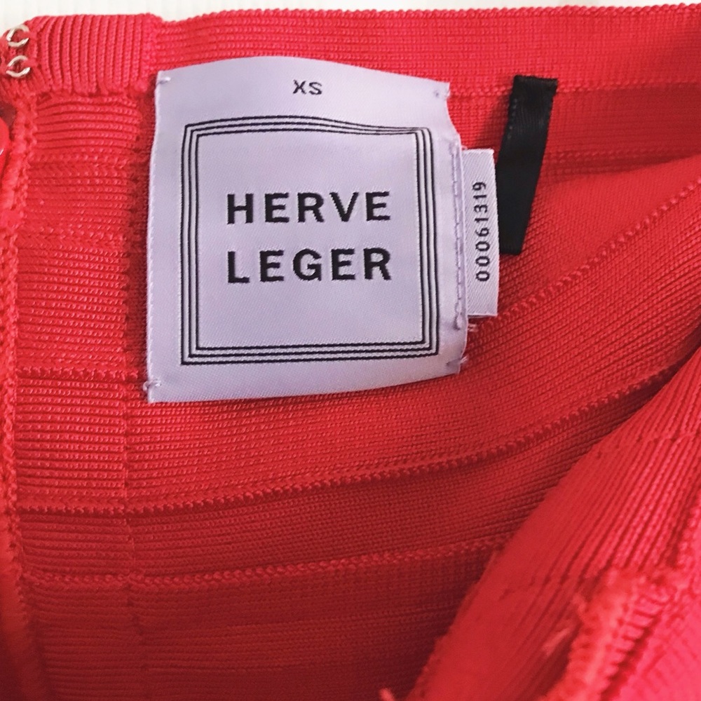 NWOT Hervé Léger Coral Bodycon Dress - Picture 4 of 16